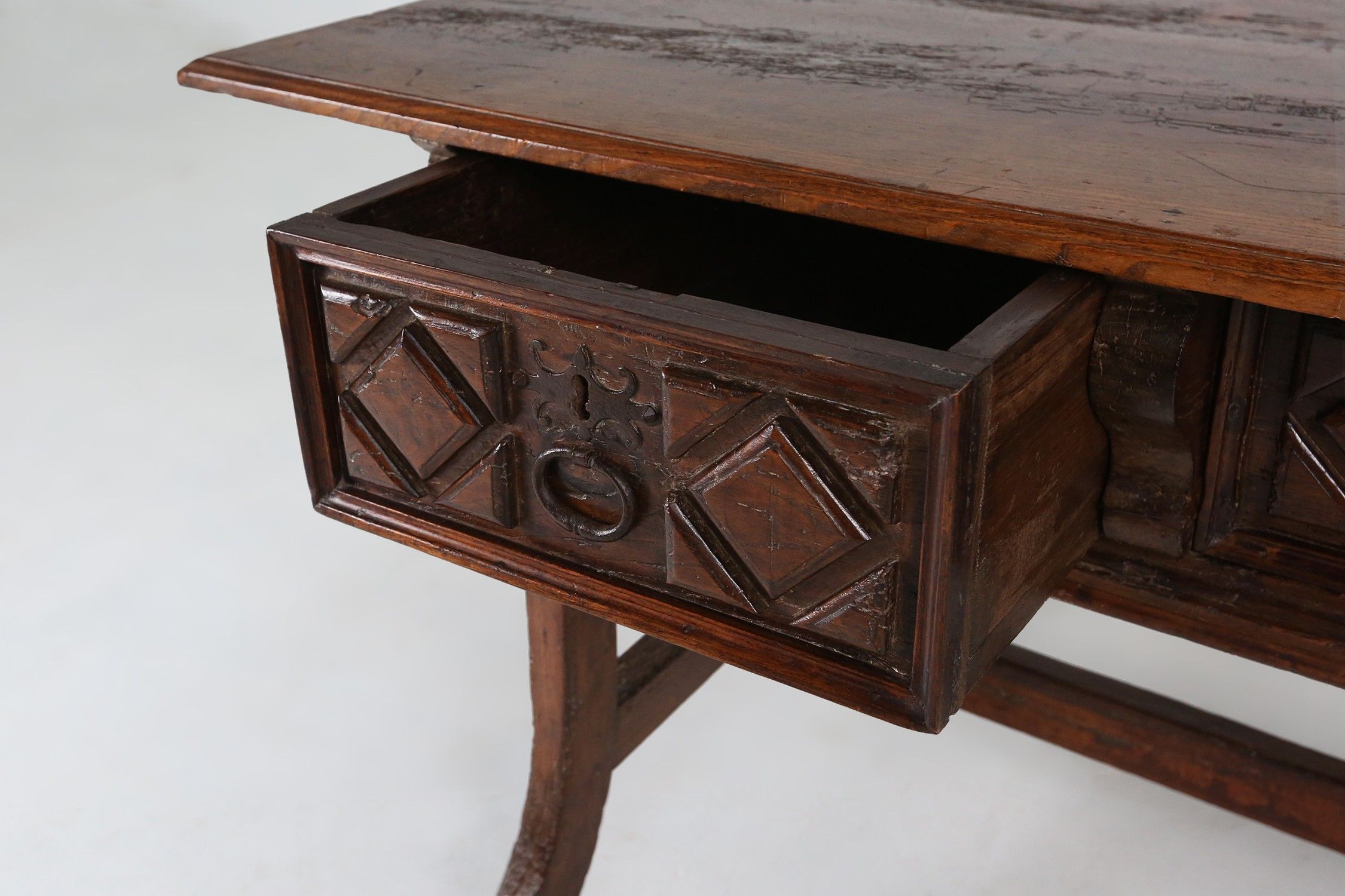 Antique carved Oak Spanish Console Table with Drawers, 18th Centurythumbnail